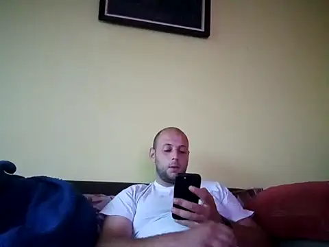 Snapshot of Flakka95 chatting on October 2025 05:15:02 AM Flakka95 online show from October 2025 05:15:02 AM