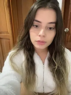 Miss valeriaa online show from December 2024 12:23:01 AM