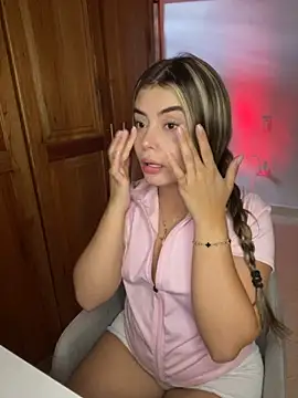 Miss valeriaa online show from January 2026 07:39:01 PM