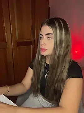 Miss valeriaa online show from February 2026 11:46:01 PM