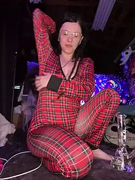 BlaizeyBBy online show from May 2026 03:02:02 AM