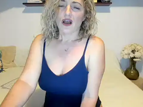 Jadore able online show from December 2024 02:42:02 AM