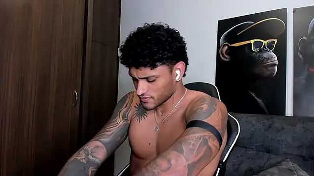 Alessandro Vanni online show from March 2025 05:12:02 AM