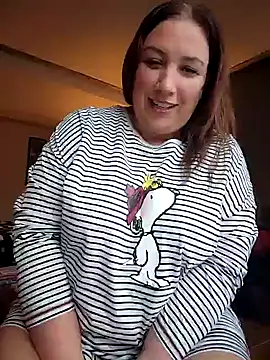 Snapshot of Canadian_BBW chatting on December 2024 08:18:01 PM Canadian BBW online show from December 2024 08:18:01 PM