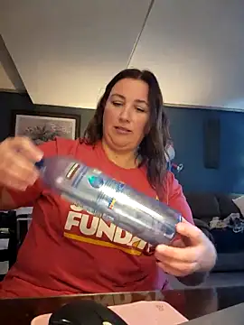 Snapshot of Canadian_BBW chatting on January 2025 09:54:01 PM Canadian BBW online show from January 2025 09:54:01 PM