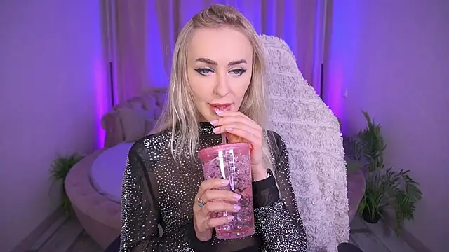 GraceCandy online show from November 2025 11:48:02 PM