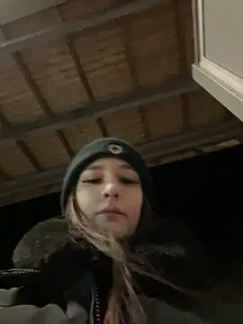 joanaelaa online show from February 2025 08:47:02 PM