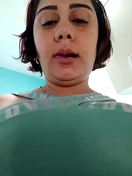 Snapshot of maymercy chatting on March 2025 04:33:01 PM maymercy online show from March 2025 04:33:01 PM