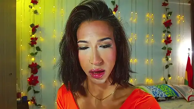 Kenisha Sweet online show from January 2025 12:41:02 PM