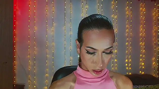 Kenisha Sweet online show from March 2025 06:26:02 AM