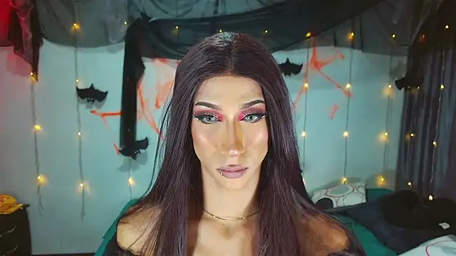 Kenisha Sweet online show from October 2025 08:31:01 PM