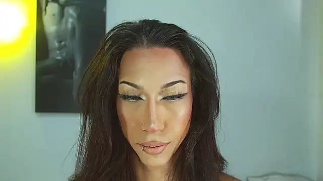 Kenisha Sweet online show from November 2025 05:05:02 PM