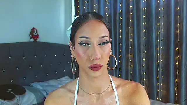 Kenisha Sweet online show from February 2026 05:10:01 PM