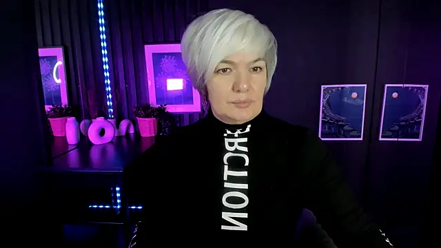 CarmenSoft online show from November 2025 08:42:02 PM