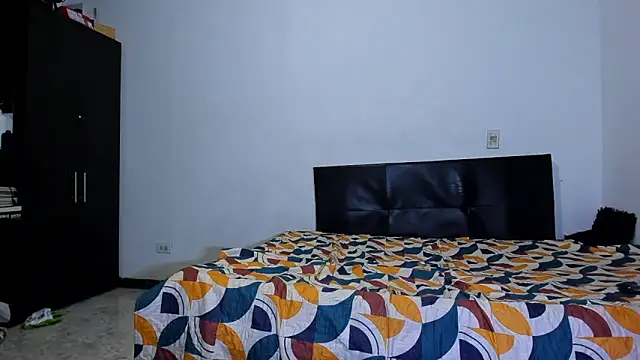 Snapshot of ares_sexxx chatting on February 2026 01:24:02 AM ares sexxx online show from February 2026 01:24:02 AM