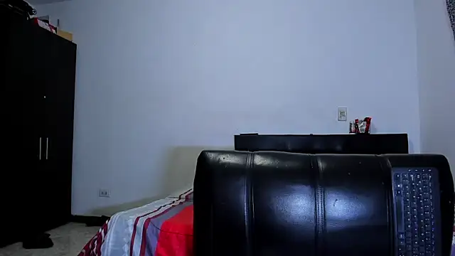 Snapshot of ares_sexxx chatting on March 2026 04:51:02 AM ares sexxx online show from March 2026 04:51:02 AM