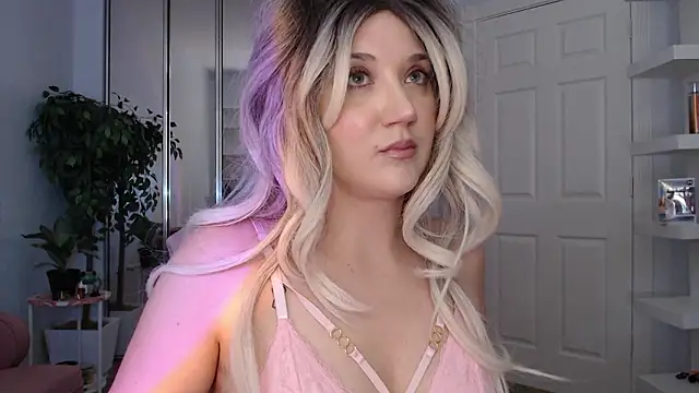 Snapshot of GoddessEmmy chatting on March 2026 09:22:02 PM GoddessEmmy online show from March 2026 09:22:02 PM