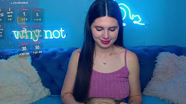 Snapshot of ViollinaLove chatting on June 2026 06:52:02 AM ViollinaLove online show from June 2026 06:52:02 AM
