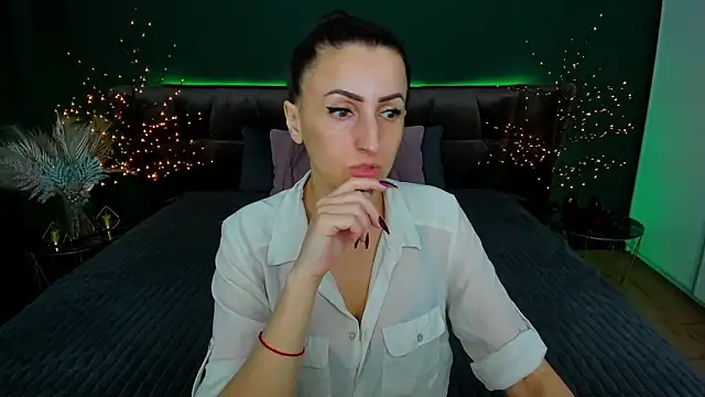 Rebecca Diamond online show from March 2025 06:41:01 AM