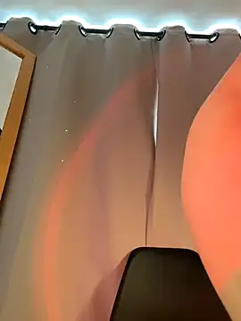 Snapshot of curchez_ chatting on November 2025 03:56:02 PM curchez online show from November 2025 03:56:02 PM