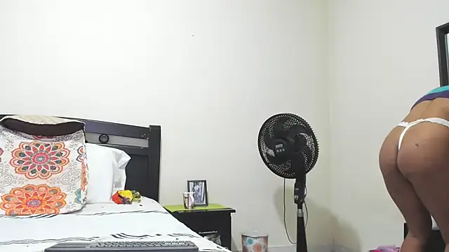 mara2020 69 online show from March 2025 12:27:02 PM