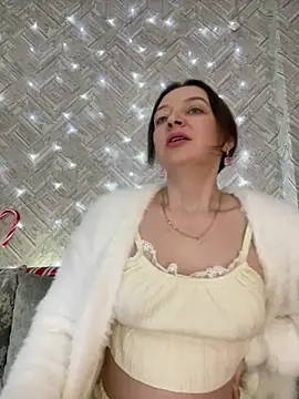 Snapshot of EvaBarsa_ chatting on December 2024 03:27:02 AM EvaBarsa online show from December 2024 03:27:02 AM