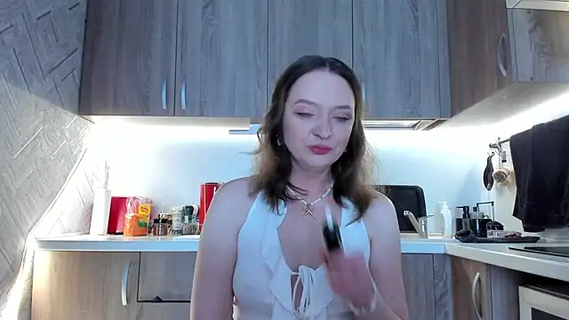 Snapshot of EvaBarsa_ chatting on November 2025 02:56:02 AM EvaBarsa online show from November 2025 02:56:02 AM