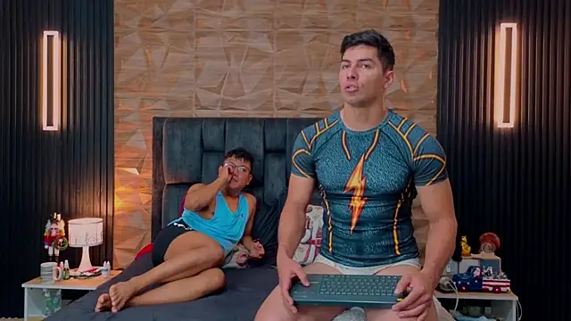 FelipeAndMarcello3 online show from November 2025 03:12:02 PM