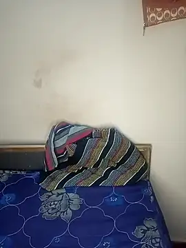 Sweet-Berry online show from December 2024 06:35:02 AM