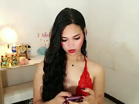 Webcumcutie online show from October 2025 04:43:02 AM