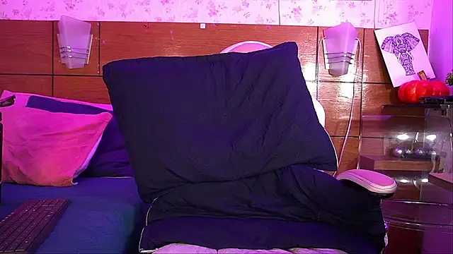 Snapshot of mssburbuja chatting on January 2025 06:22:02 AM mssburbuja online show from January 2025 06:22:02 AM