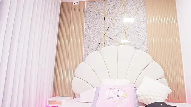 Snapshot of mssburbuja chatting on November 2025 03:05:01 AM mssburbuja online show from November 2025 03:05:01 AM