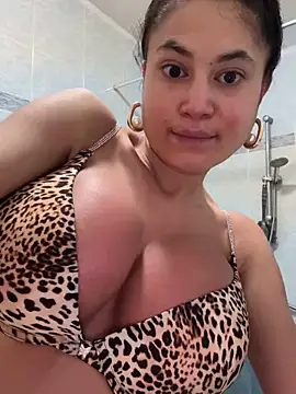 Fuc3dolllucy online show from January 2025 04:04:02 AM