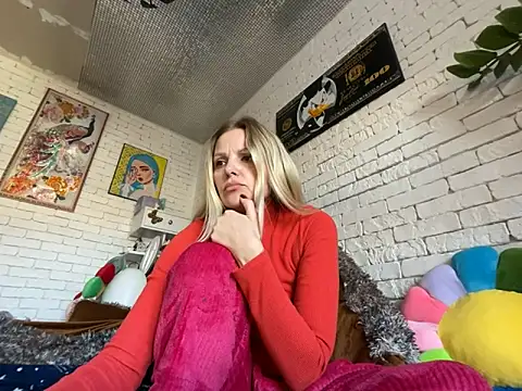 Snapshot of Angel_girllovemy chatting on February 2025 11:22:01 AM Angel girllovemy online show from February 2025 11:22:01 AM