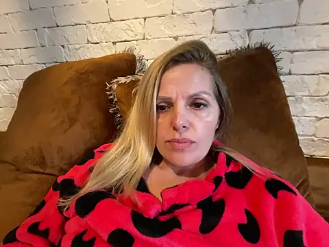 Snapshot of Angel_girllovemy chatting on March 2025 03:15:02 PM Angel girllovemy online show from March 2025 03:15:02 PM