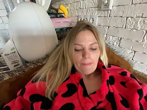 Snapshot of Angel_girllovemy chatting on March 2025 11:38:02 AM Angel girllovemy online show from March 2025 11:38:02 AM