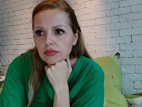 Snapshot of Angel_girllovemy chatting on September 2025 07:21:02 AM Angel girllovemy online show from September 2025 07:21:02 AM