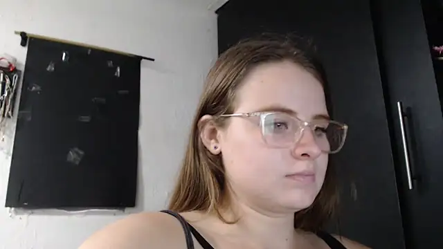 HellenMiyer1111 online show from November 2025 07:18:01 PM