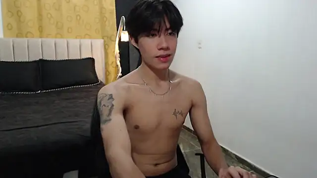 Snapshot of Elio-cam chatting on February 2025 08:38:01 AM Elio-cam online show from February 2025 08:38:01 AM