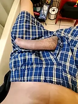 Snapshot of Bigstiffyuh chatting on November 2025 07:01:02 PM Bigstiffyuh online show from November 2025 07:01:02 PM