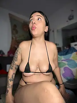 kiaraglam2 online show from January 2026 07:57:01 AM