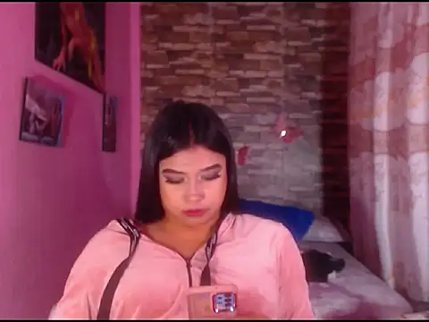 katrinawillff online show from February 2025 08:32:02 AM