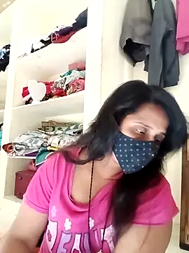 Indiantina online show from November 2025 07:28:01 AM