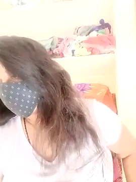 Indiantina online show from November 2025 09:53:01 AM