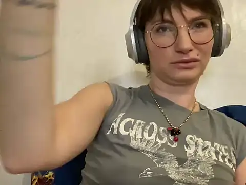 -CatchMe- online show from November 2025 09:50:02 PM