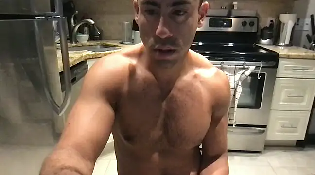 Snapshot of BigGuyMuscle chatting on February 2025 06:42:02 PM BigGuyMuscle online show from February 2025 06:42:02 PM