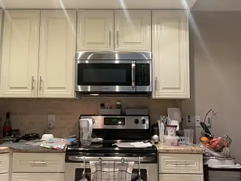 Snapshot of BigGuyMuscle chatting on March 2025 05:11:02 PM BigGuyMuscle online show from March 2025 05:11:02 PM