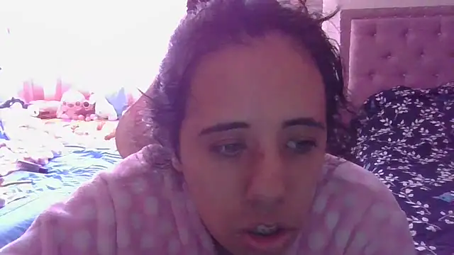 annarose19 online show from October 2025 04:59:02 PM