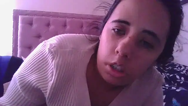 annarose19 online show from October 2025 07:03:02 PM