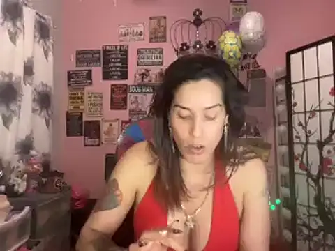 latinacubana online show from December 2024 07:55:01 AM